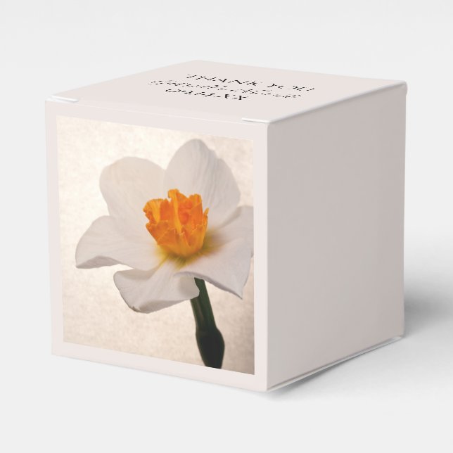 White Spring Daffodil Wedding Favour Box (Front Side)