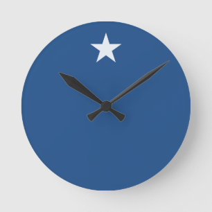 white star round clock