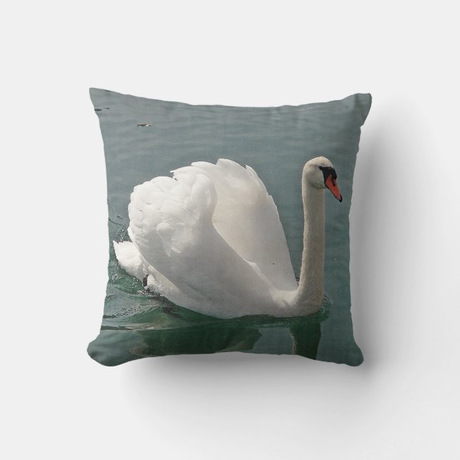 white swan decorative pillow (Front)