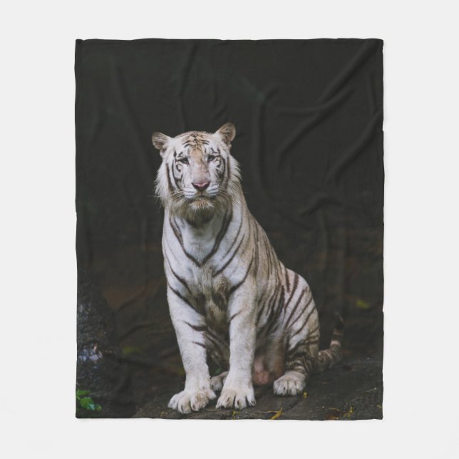 WHITE TIGER FLEECE BLANKET (Front)