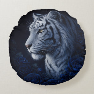 White Tiger Portrait – Calm Power and Silent Gaze Round Cushion