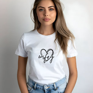 White Trendy Wifey In Heart Print Woman T-Shirt