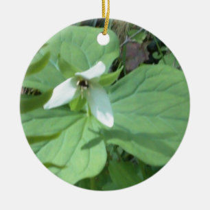 white trillium with greenry ceramic ornament