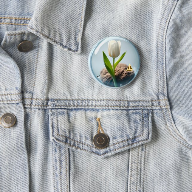 White Tulip in a Bubble 6 Cm Round Badge (In Situ)