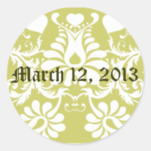White Vintage Floral Wedding Favours Classic Round Sticker