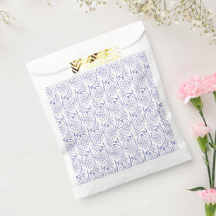 White wrapping paper with a subtle, repeating patt favour bag