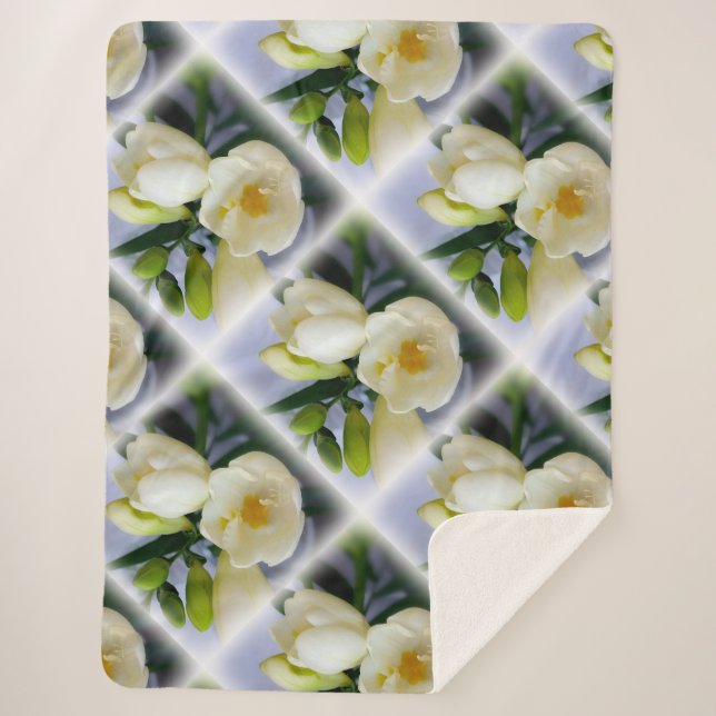 white yellow freesia sherpa blanket (Front)