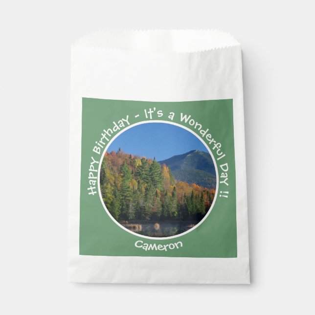Whiteface Mountain, Adirondack Autumn Party Items Favour Bag (Front)