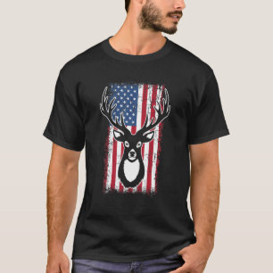 Whitetail Big Bucks Deer Hunting USA American Flag T-Shirt