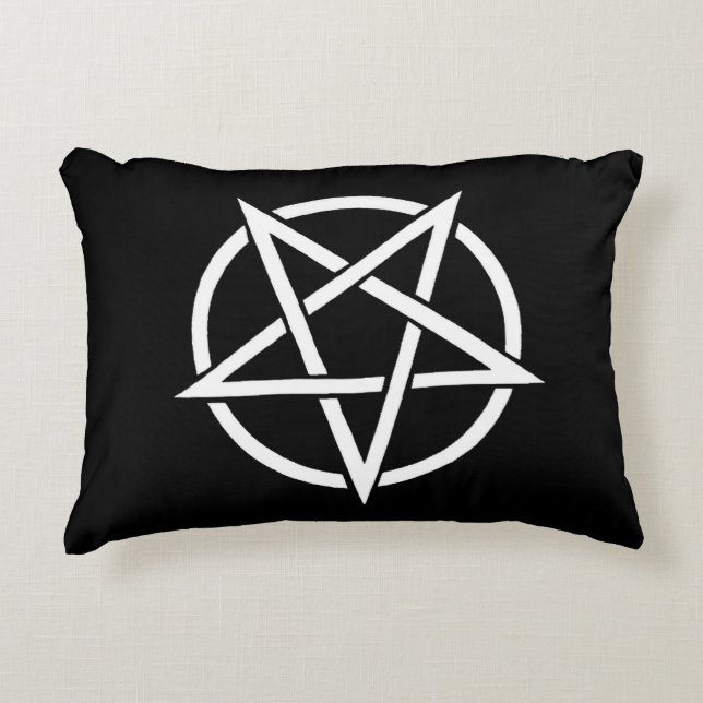 Wic blk Accent Pillow (Front)