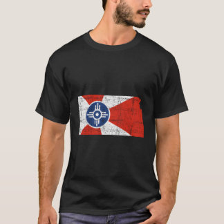 Wichita Kansas Flag Distressed Design Wichita Kans T-Shirt