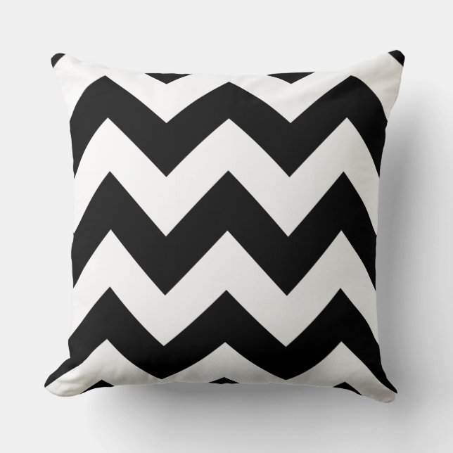 Wide Zigzag Pattern Black & White Cushion (Front)
