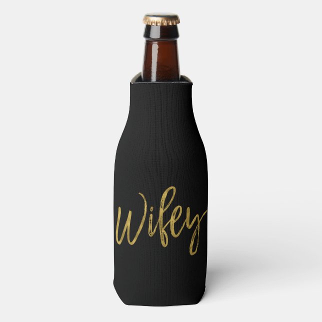 Wifey Gold Foil Bottle Cooler (Bottle Front)
