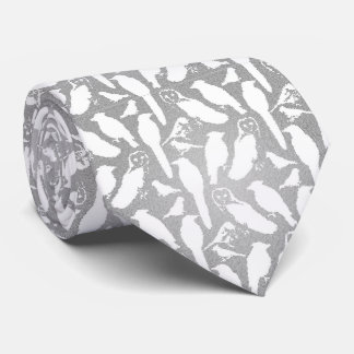 Wild birds mosaic effect tie