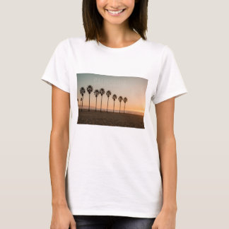 Wild California Beach design T-Shirt