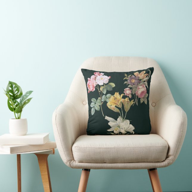 Wild Flowers, floral , botanical, nature lover Cushion (Chair)
