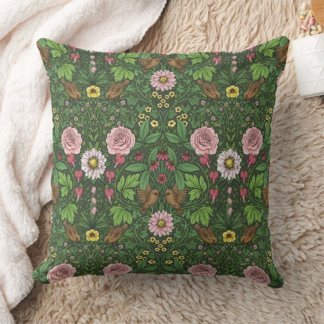 Wild garden in green cushion (Blanket)