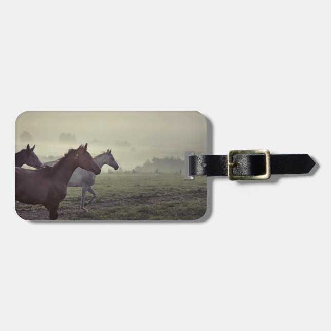 Wild horses luggage tag (Front Horizontal)