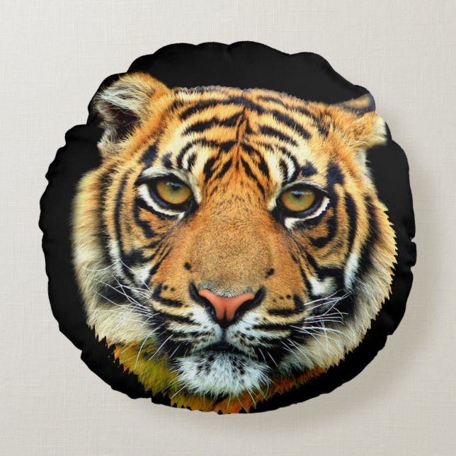 Wild Tiger Animal Face on Black Round Cushion (Front)