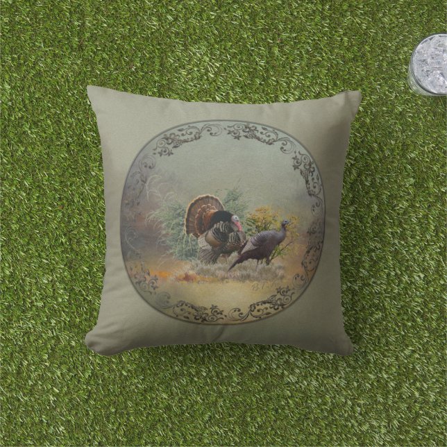 Wild turkey   cushion (Grass)