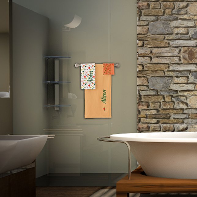 Wildflowers green white red name bath towel set (Creator Uploaded)