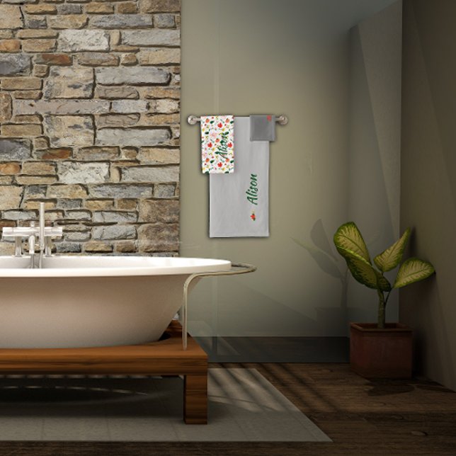 Wildflowers green white red name bath towel set (Creator Uploaded)