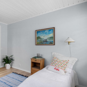 Wildflowers pattern poppy minimalist cushion