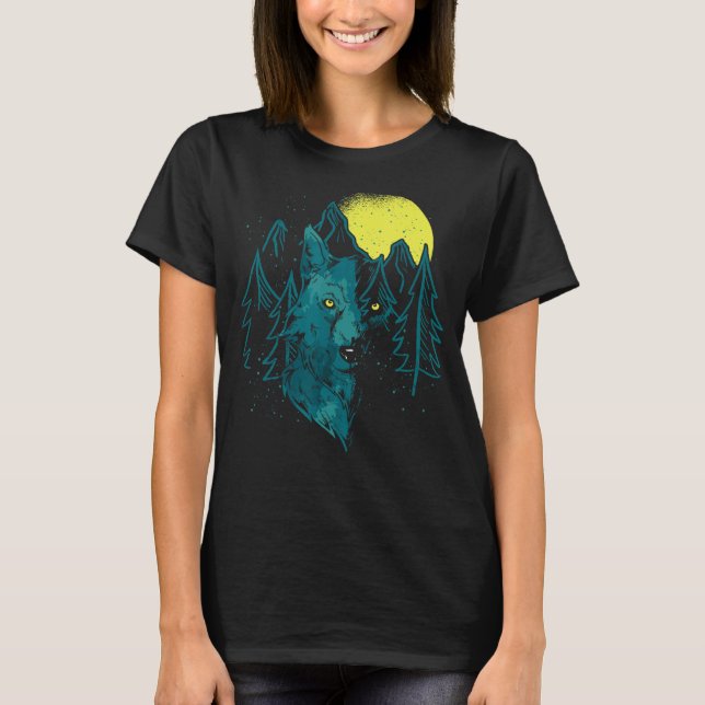 Wildlife Animal Full Moon Light Mountains Predator T-Shirt (Front)