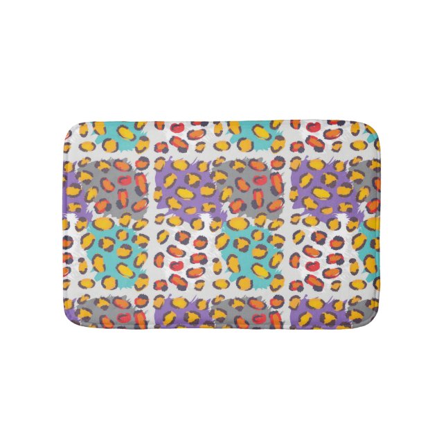 Wildlife animal pattern bath mat (Front)