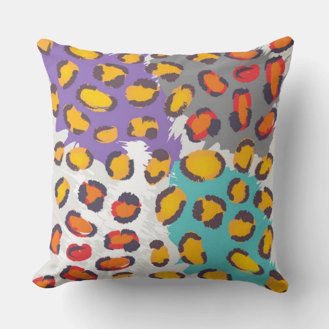 Wildlife animal pattern cushion (Front)