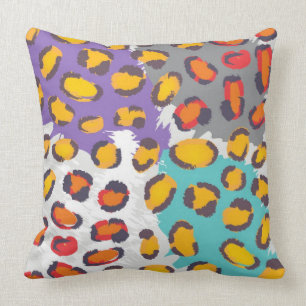 Wildlife animal pattern cushion