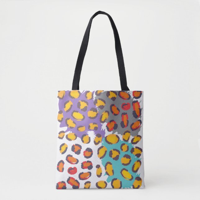 Wildlife animal pattern tote bag (Front)