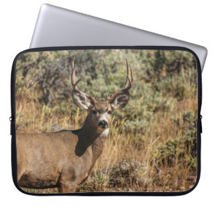 WILDLIFE PHOTOGRAPHY OF BROWN BUCK LAPTOP SLEEVE