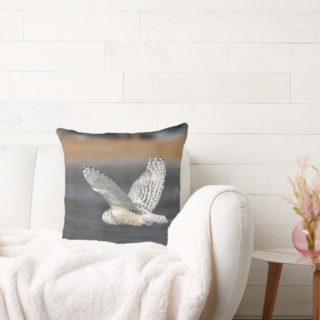 Wildlife Snowy Owl Throw Pillow (Couch)