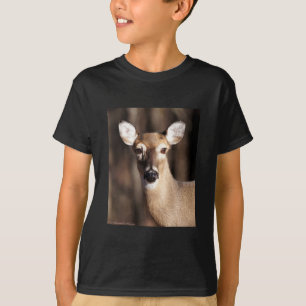 Wildlife Whitetail Deer Doe Portrait T-Shirt