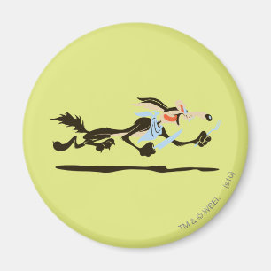 WILE E. COYOTE™ Chasing dinner Magnet