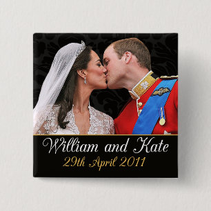 William and Kate Royal Wedding Kiss 15 Cm Square Badge
