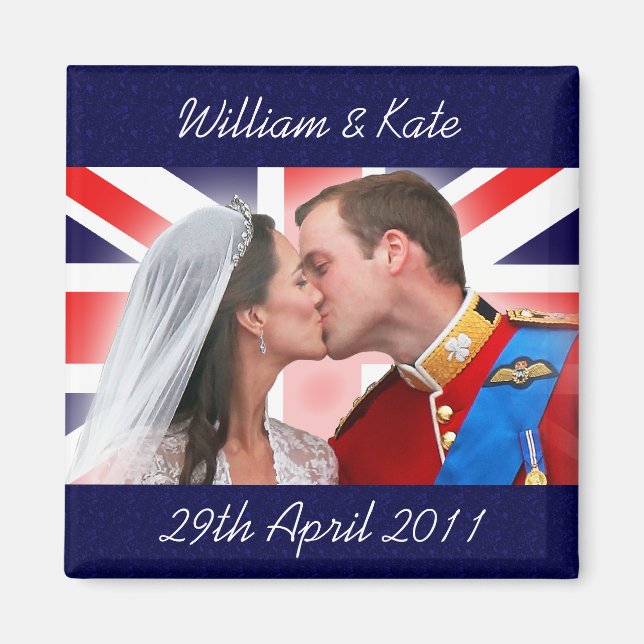 William & Kate Royal Wedding Kiss Magnet (Front)