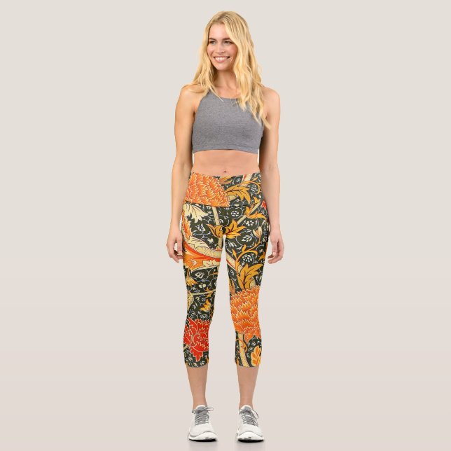 William Morris Cray Floral Pattern Vintage Capri Leggings (Front)