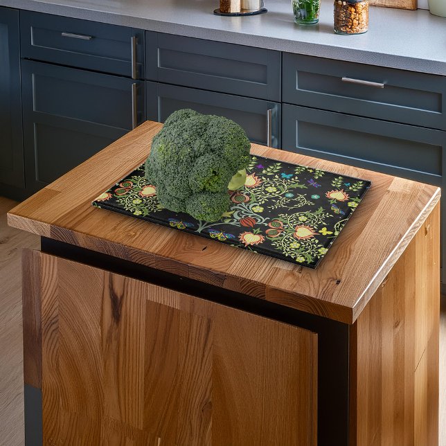 William Morris Floral Cutting Board (Perfect for chopping broccoli)