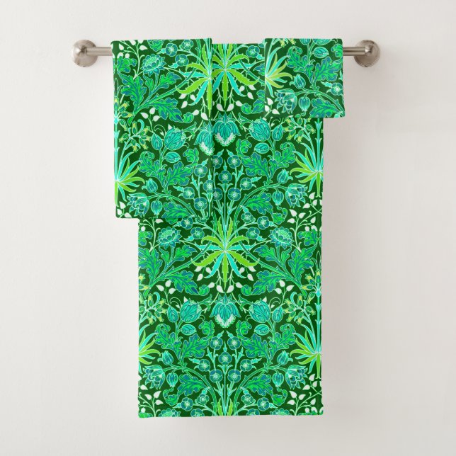 William Morris Hyacinth Print, Emerald Green Bath Towel Set (Insitu)