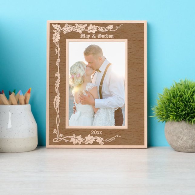 William Morris Leafy Vine Kelmscott Press Border Etched Frames (Creator Uploaded)