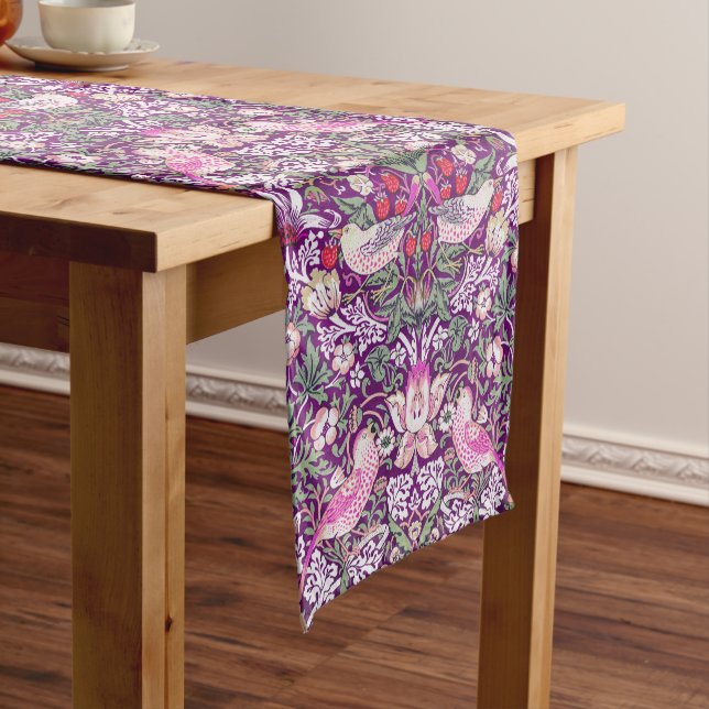 William Morris Strawberry Thief Pattern Short Tabl Short Table Runner (In Situ)