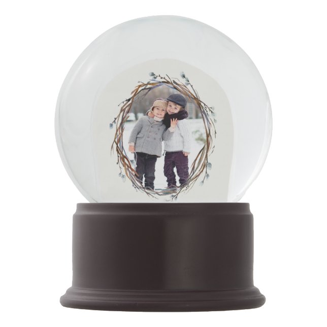 Willow Wreath Personalised Snow Globe (Front)