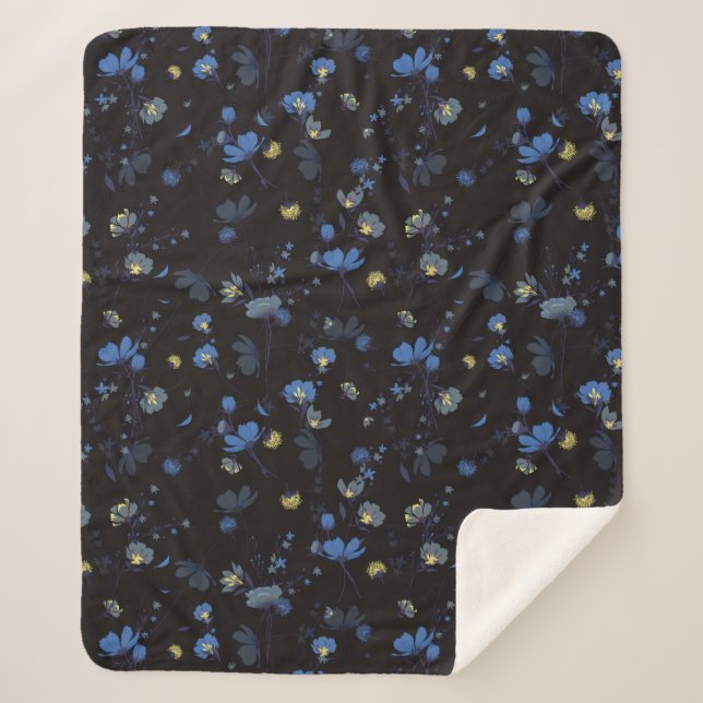 Wind Blown Floral Pattern Sherpa Blanket (Front)