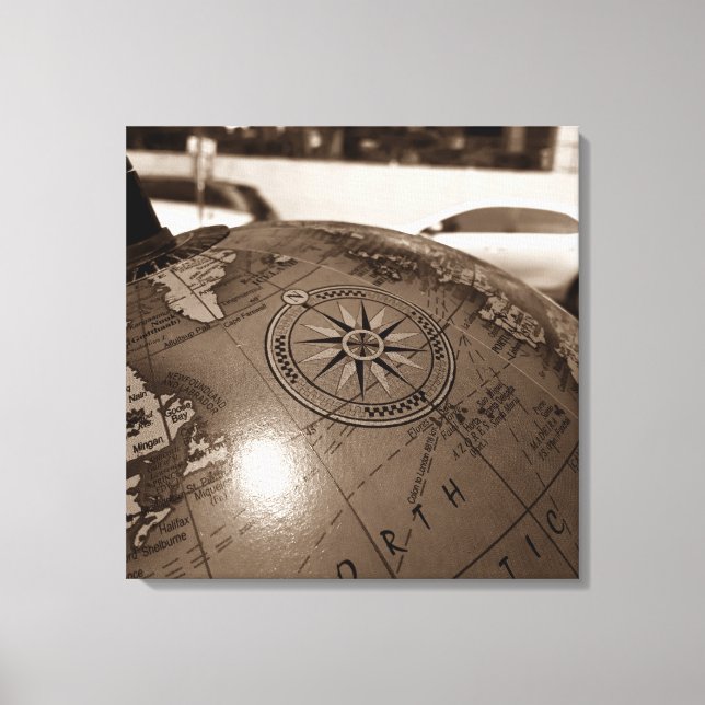 wind rose canvas print (Front)