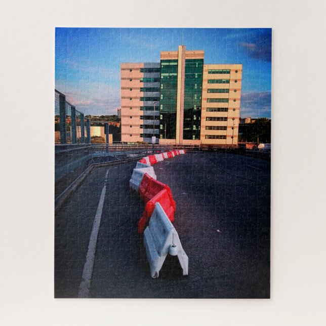 Winding down jigsaw puzzle (Vertical)