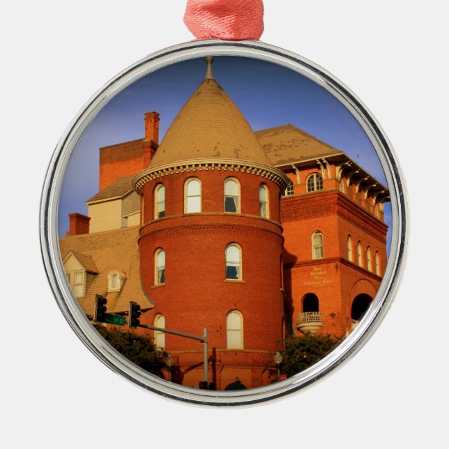 WINDSOR HOTEL, AMERICUS, GA METAL TREE DECORATION (Front)