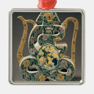 Wine vase in the form of the character 'shou' metal ornament