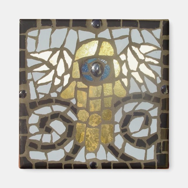 Winged Hamsa Gold with Blue Eye Magnet (Front)
